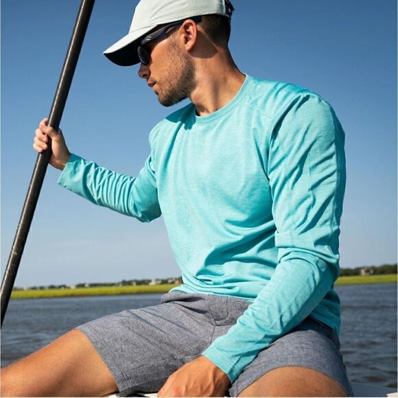 FISH HIPPIE NWT WATERSIDE TECH SHORTS SIZE 40 waist, 8” Inseam Oakmoss Green - Picture 3 of 11